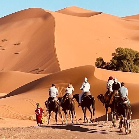 Hotel Sahara Nomad Camp Merzouga Esterno foto