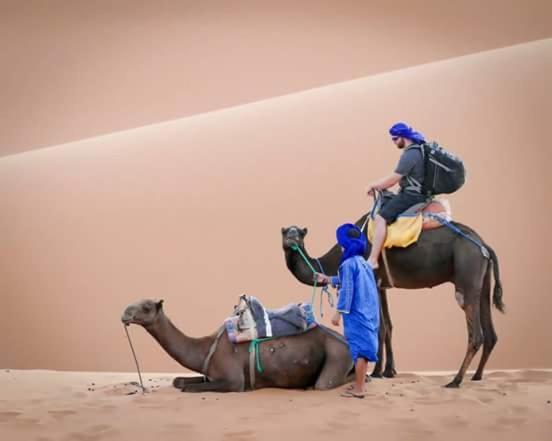 Hotel Sahara Nomad Camp Merzouga Esterno foto